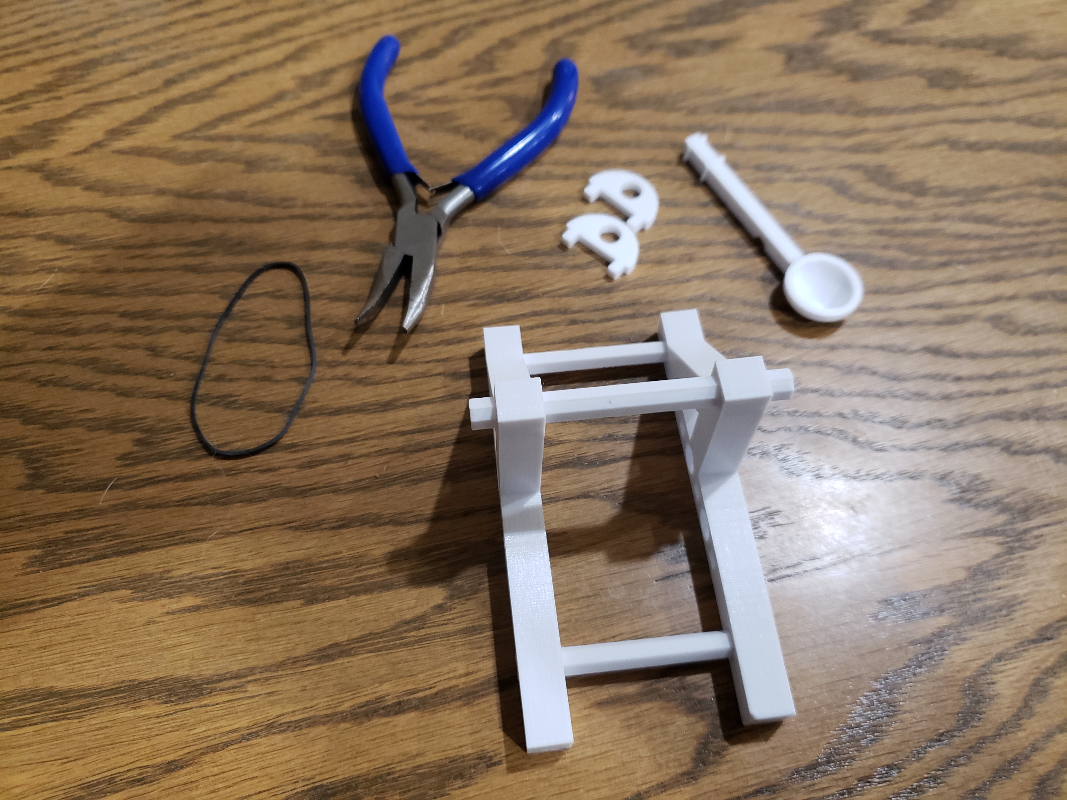 Glued Catapult with pieces